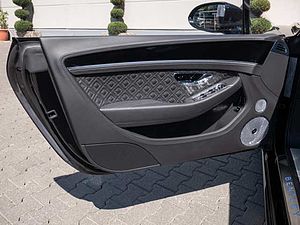 Bentley Continental GT V8 Carbon-Paket 
